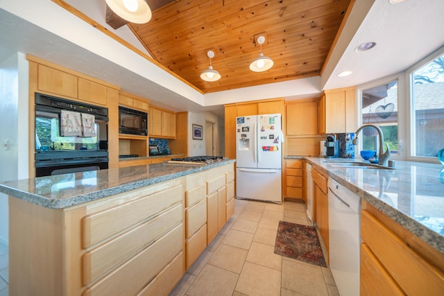8846 Goldstone Ln, Redding, CA 96001 - photo 23