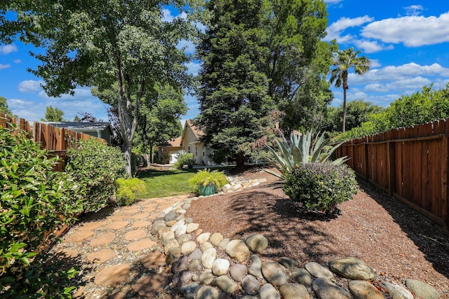 2468 Cumberland Dr, Redding, CA 96001 - photo 47