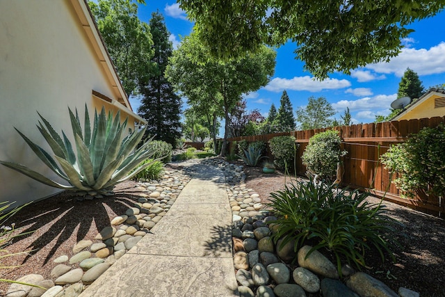 2468 Cumberland Dr, Redding, CA 96001 - photo 54