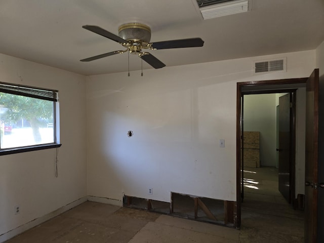 1927 Lindeena Ln, Redding, CA 96002 - empty room with ceiling fan