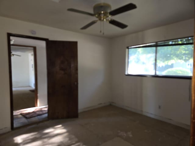 1927 Lindeena Ln, Redding, CA 96002 - spare room with a ceiling fan