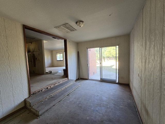 1927 Lindeena Ln, Redding, CA 96002 - view of empty room