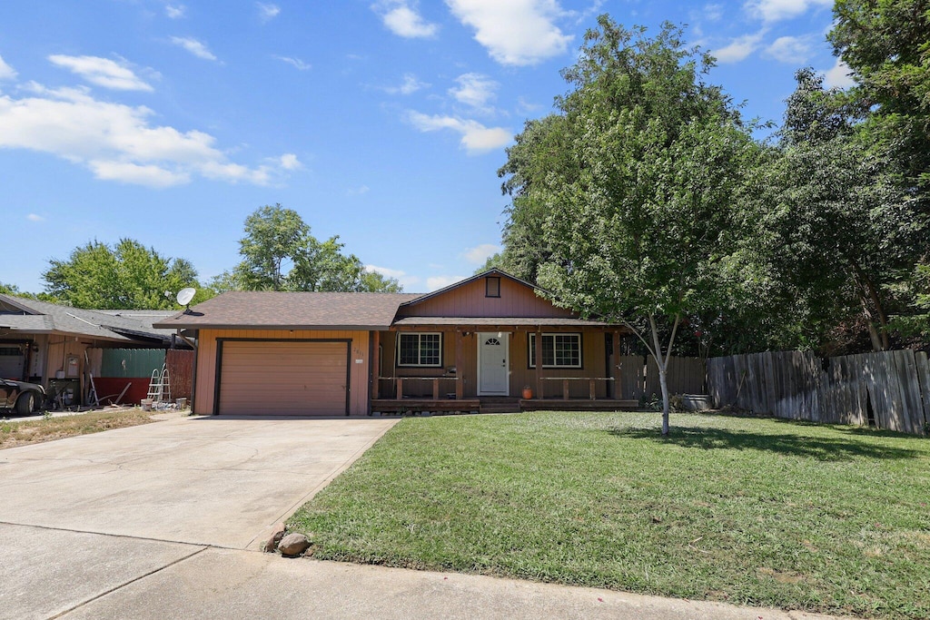 2811 Lupine St, Anderson, CA 96007 - photo 1