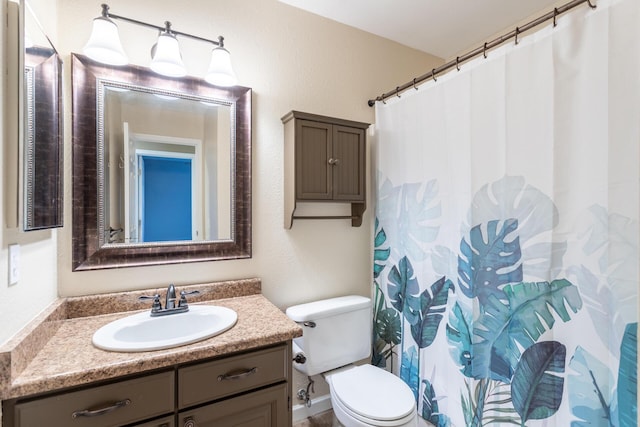 830 Redwood Blvd, Redding, CA 96003 - bathroom with vanity and curtained shower