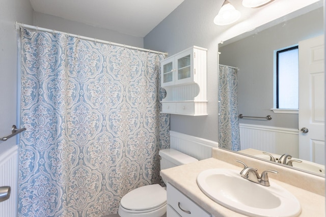 830 Redwood Blvd, Redding, CA 96003 - bathroom featuring a wainscoted wall and vanity
