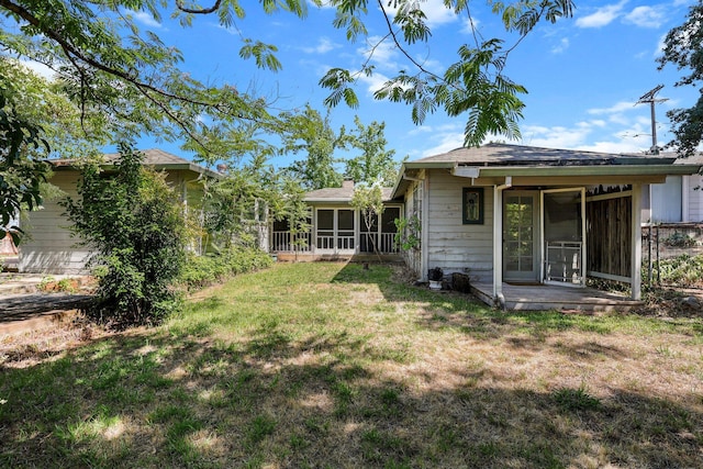 2040 Sonoma St, Redding, CA 96001 - view of green lawn featuring a sunroom
