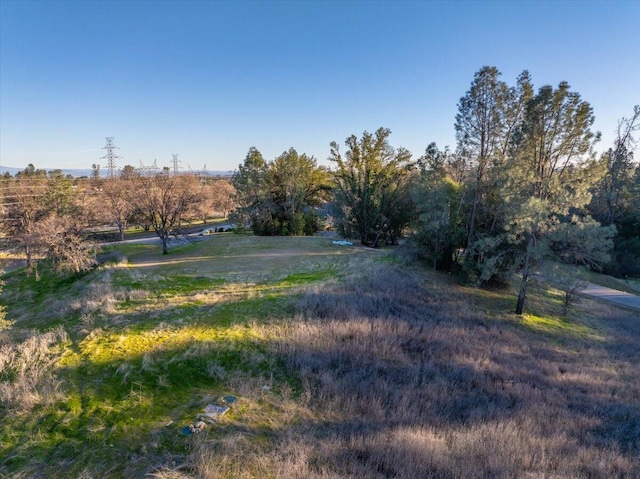 005 Celtic Ct, Redding, CA 96001