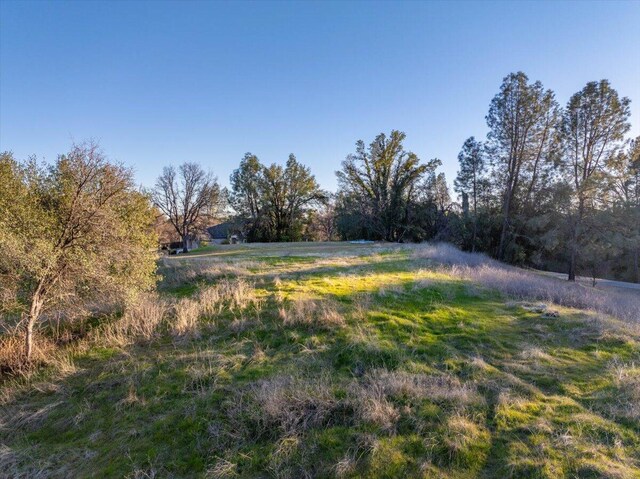 005 Celtic Ct, Redding, CA 96001
