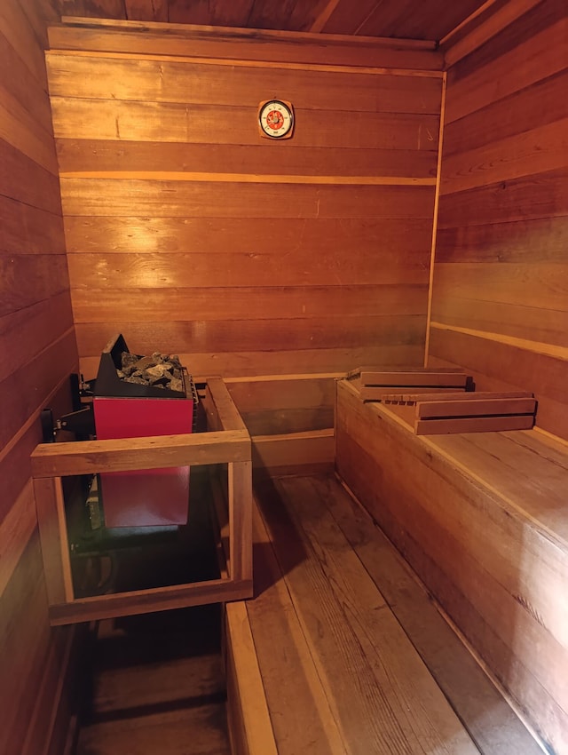 910 Hallmark Dr, Redding, CA 96001 - sauna with wood walls and wooden ceiling