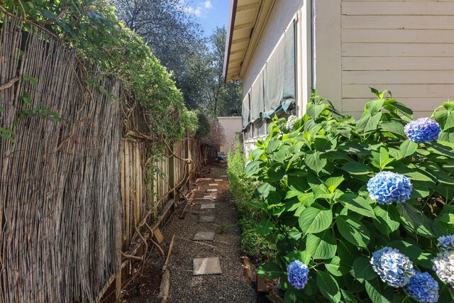 Listing photo 80 - caption unavailable