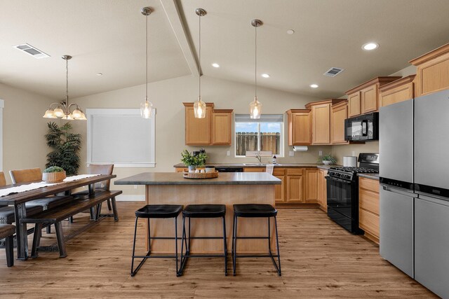 1265 Yacht Ct, Redding, CA 96003 - photo 4