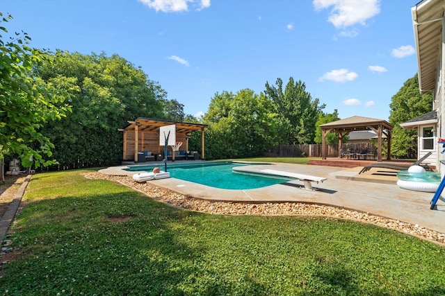 4676 Dandelion Dr, Redding, CA 96002 - view of swimming pool featuring a gazebo, a patio, a pergola, and a diving board