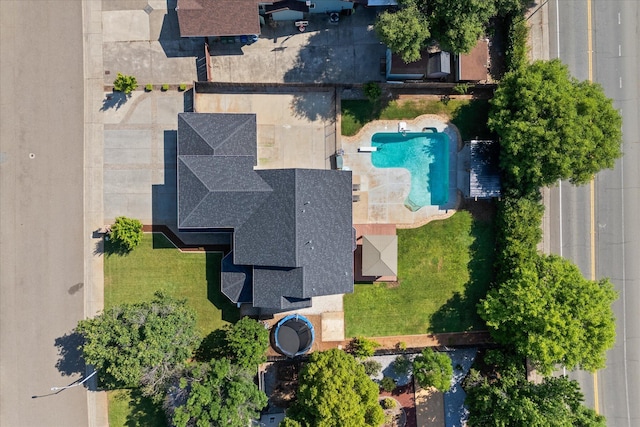 4676 Dandelion Dr, Redding, CA 96002 - aerial view of a pool