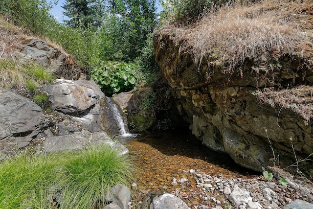 19250 Coal Creek Rd, Lakehead, CA 96051 - view of yard