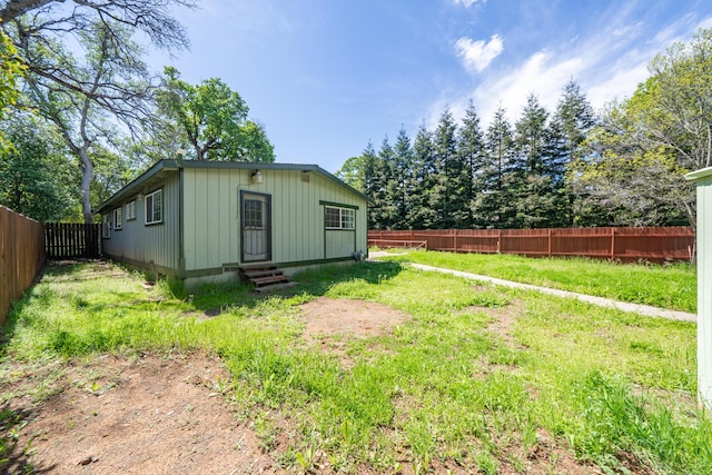 1440 Oakdale Ln, Redding, CA 96002 - view of outbuilding featuring entry steps and a fenced backyard