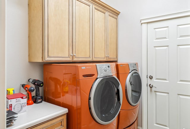 1835 Dellwood Dr, Redding, CA 96003 - laundry area featuring cabinet space and separate washer and dryer