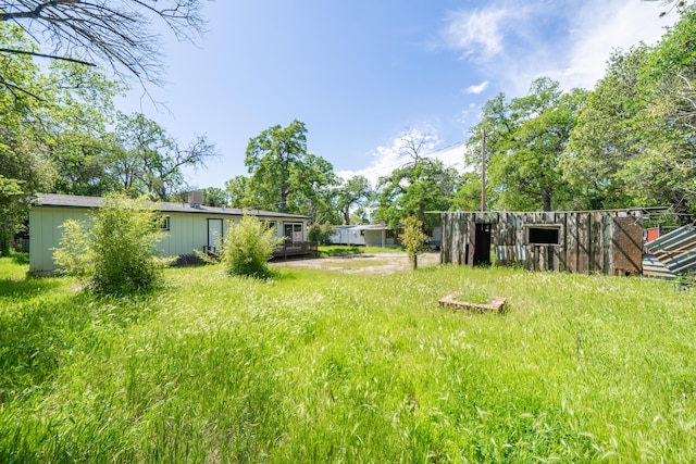 1430 Oakdale Ln, Redding, CA 96003 - view of yard