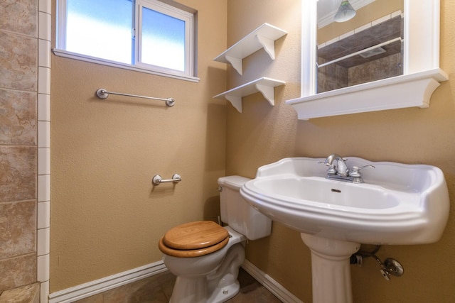 6781 Reflection St, Redding, CA 96001 - full bath featuring toilet and tiled shower