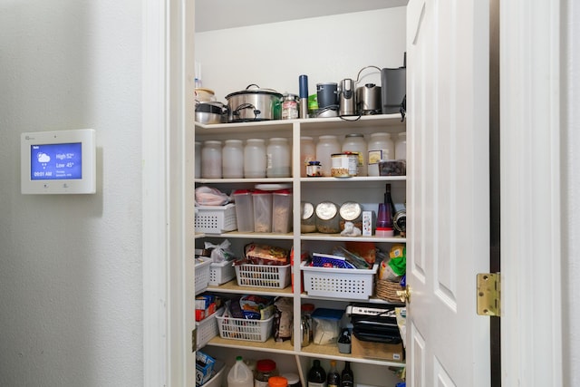 2834 Aspen Glow Ln, Redding, CA 96001 - view of pantry