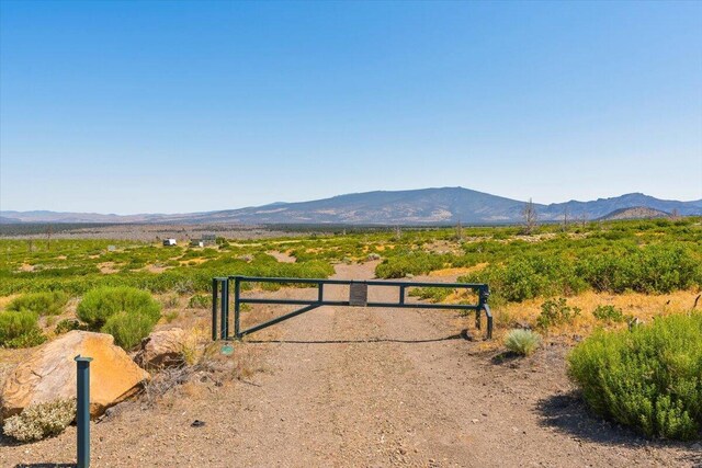 7609 Juniper Valley Dr, Weed, CA 96094 - photo 7