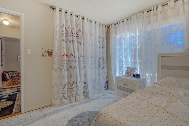 2308 Hawn Ave, Redding, CA 96002 - bedroom with baseboards