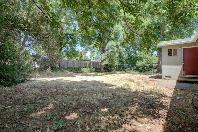2308 Hawn Ave, Redding, CA 96002 - view of fenced backyard