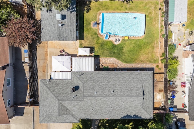 2912 Squire Ave, Redding, CA 96002 - drone / aerial view of a pool