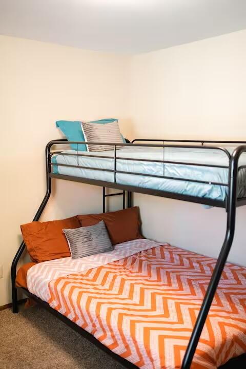3060 Monte Bello Dr, Redding, CA 96001 - view of carpeted bedroom