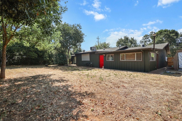 20106 Bonita Way, Redding, CA 96002 - view of front of property with board and batten siding