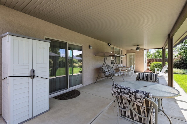 3526 Humbug Dr, Anderson, CA 96007 - view of patio featuring outdoor dining area and a ceiling fan