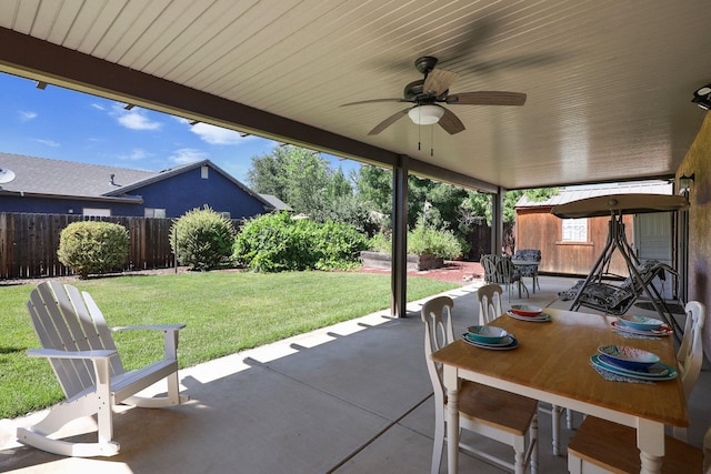 3526 Humbug Dr, Anderson, CA 96007 - fenced backyard featuring a patio area and a ceiling fan