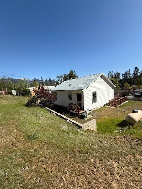 450 Oregon St, Weaverville, CA 96093 - photo 13