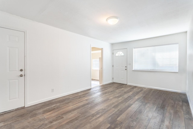 3252 Daisy St, Anderson, CA 96007 - entryway featuring wood finished floors and baseboards
