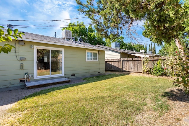 3252 Daisy St, Anderson, CA 96007 - view of yard