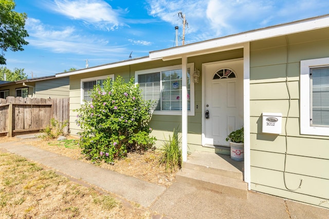 3252 Daisy St, Anderson, CA 96007 - property entrance