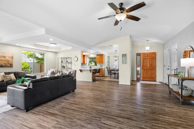 2820 Howard Dr, Redding, CA 96001 - living area featuring dark wood-style floors, a ceiling fan, vaulted ceiling, and recessed lighting