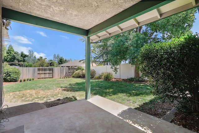 2820 Howard Dr, Redding, CA 96001 - fenced backyard featuring a patio