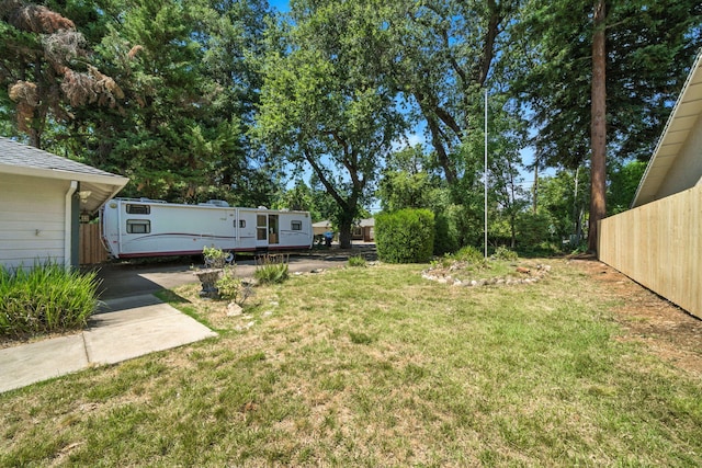 3385 Pioneer Ln, Redding, CA 96001 - view of yard