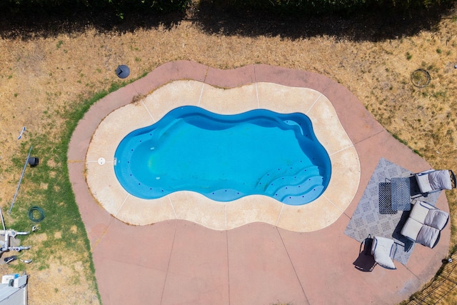 3385 Pioneer Ln, Redding, CA 96001 - view of swimming pool