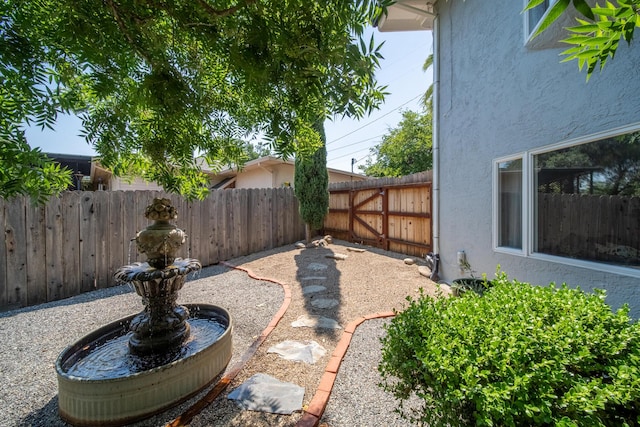 303 Pearl St, Redding, CA 96003 - photo 26