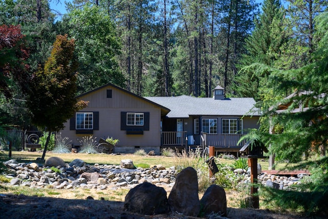 290 Mountain View Dr, Lewiston, CA 96052 - ranch-style house with crawl space and a wooden deck