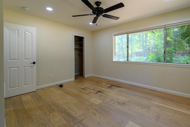 290 Mountain View Dr, Lewiston, CA 96052 - unfurnished bedroom featuring recessed lighting, light wood-style flooring, a closet, and a ceiling fan
