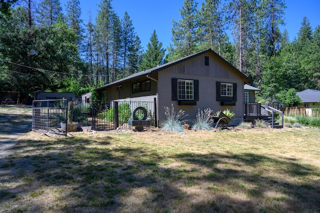 290 Mountain View Dr, Lewiston, CA 96052 - view of front of house