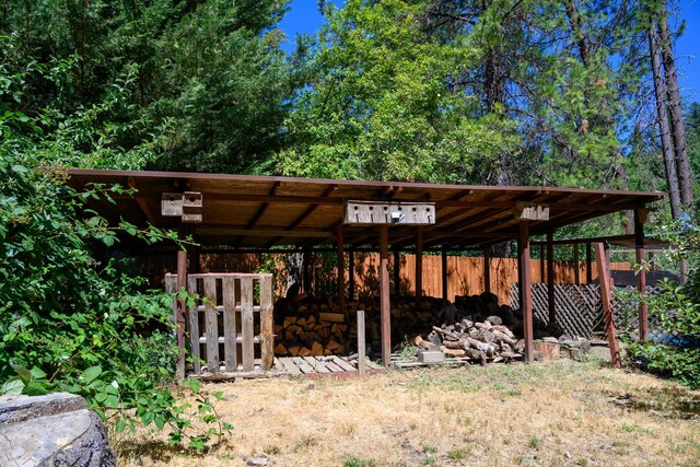 290 Mountain View Dr, Lewiston, CA 96052 - view of parking