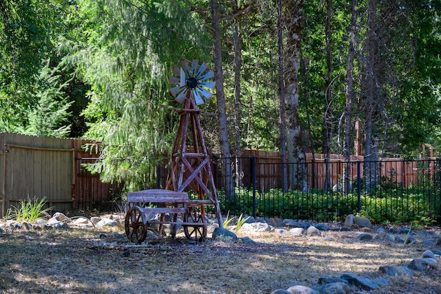 290 Mountain View Dr, Lewiston, CA 96052 - view of fenced backyard