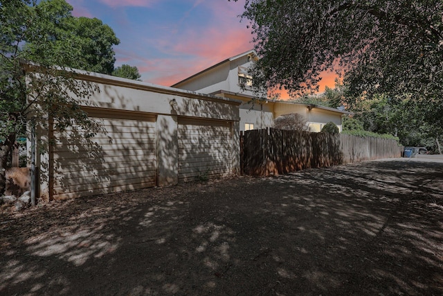 21552157 Butte St, Redding, CA 96003 - view of side of property