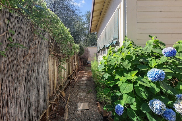 21552157 Butte St, Redding, CA 96003 - view of property exterior