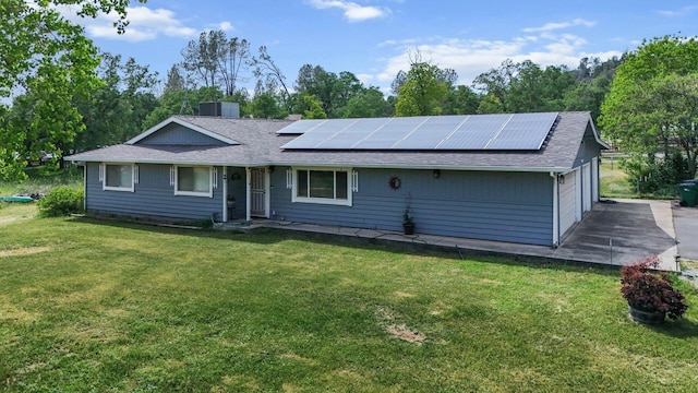 13354 Kings Way, Redding, CA 96003 - single story home featuring solar panels, a shingled roof, and a front lawn