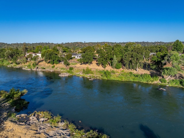 15460 China Rapids Dr, Red Bluff, CA 96080