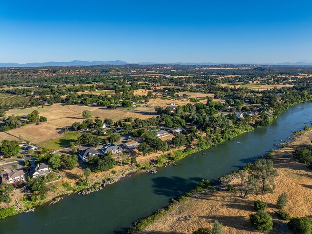 15460 China Rapids Dr, Red Bluff, CA 96080